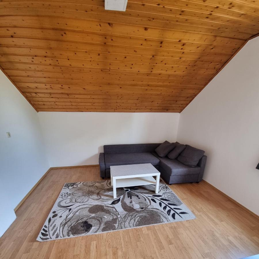 大戈里察Kiki Privatne Sobe, Zagreb Airport公寓 外观 照片