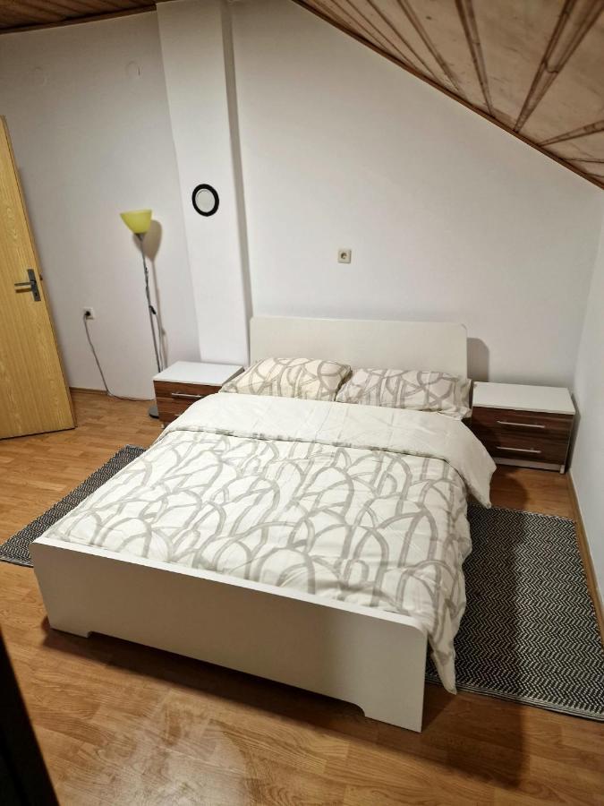 大戈里察Kiki Privatne Sobe, Zagreb Airport公寓 外观 照片